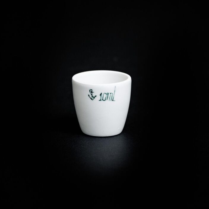 MWPC10 Porcelain Medium Wall Classic Crucible